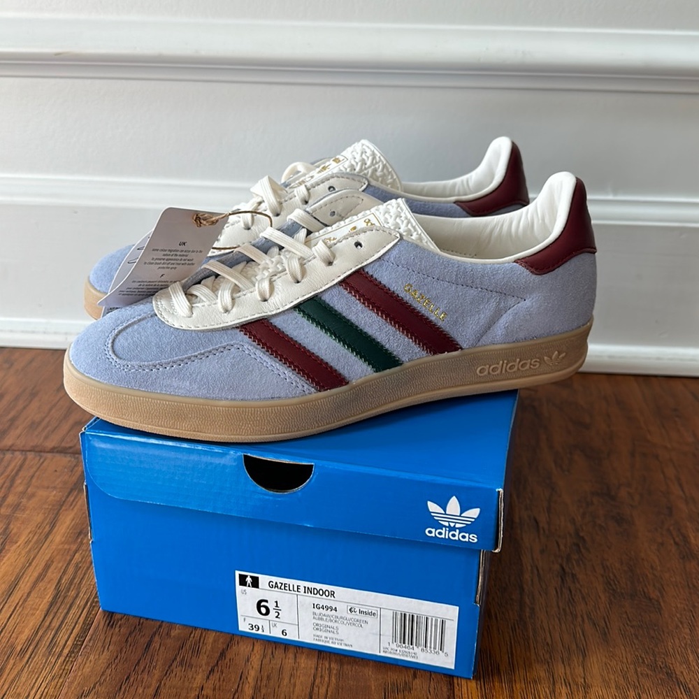 NIB Adidas gazelle indoor blue/college green/burgundy sz men’s 6.5 (W7.5-8)